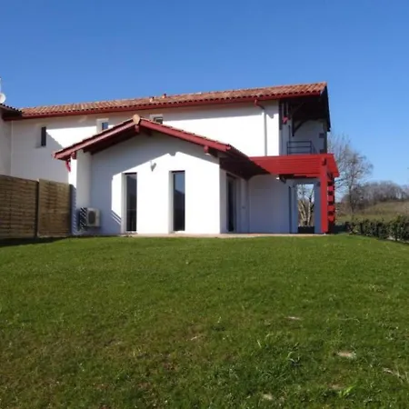House Larralde-beherria 1 度假居 *